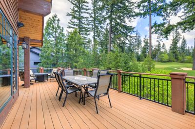 Decks Are Perfect For Entertaining Family and Friends!